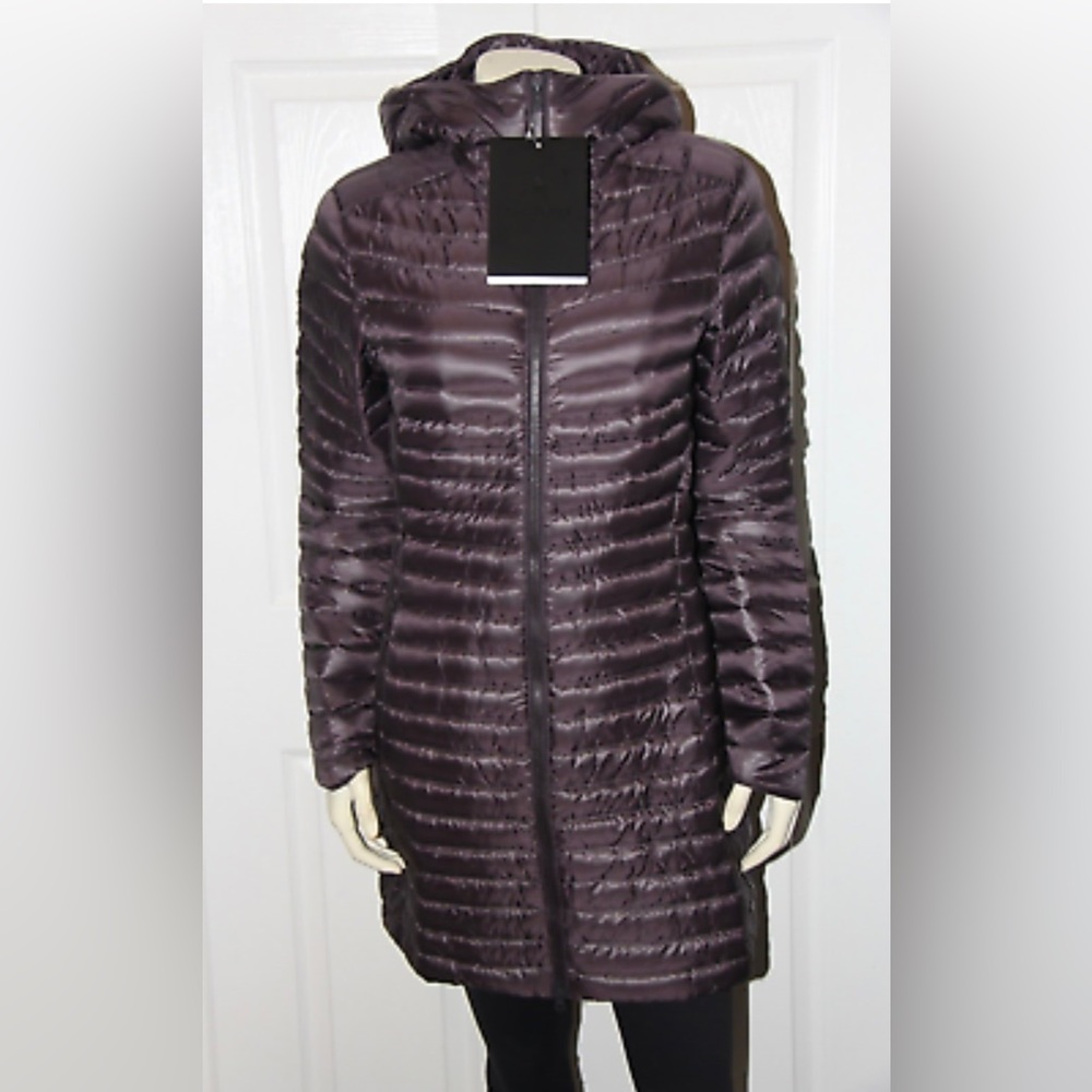 Arcteryx NWT Nuri down jacket. Beautiful deep eggplant color. Slim fit.